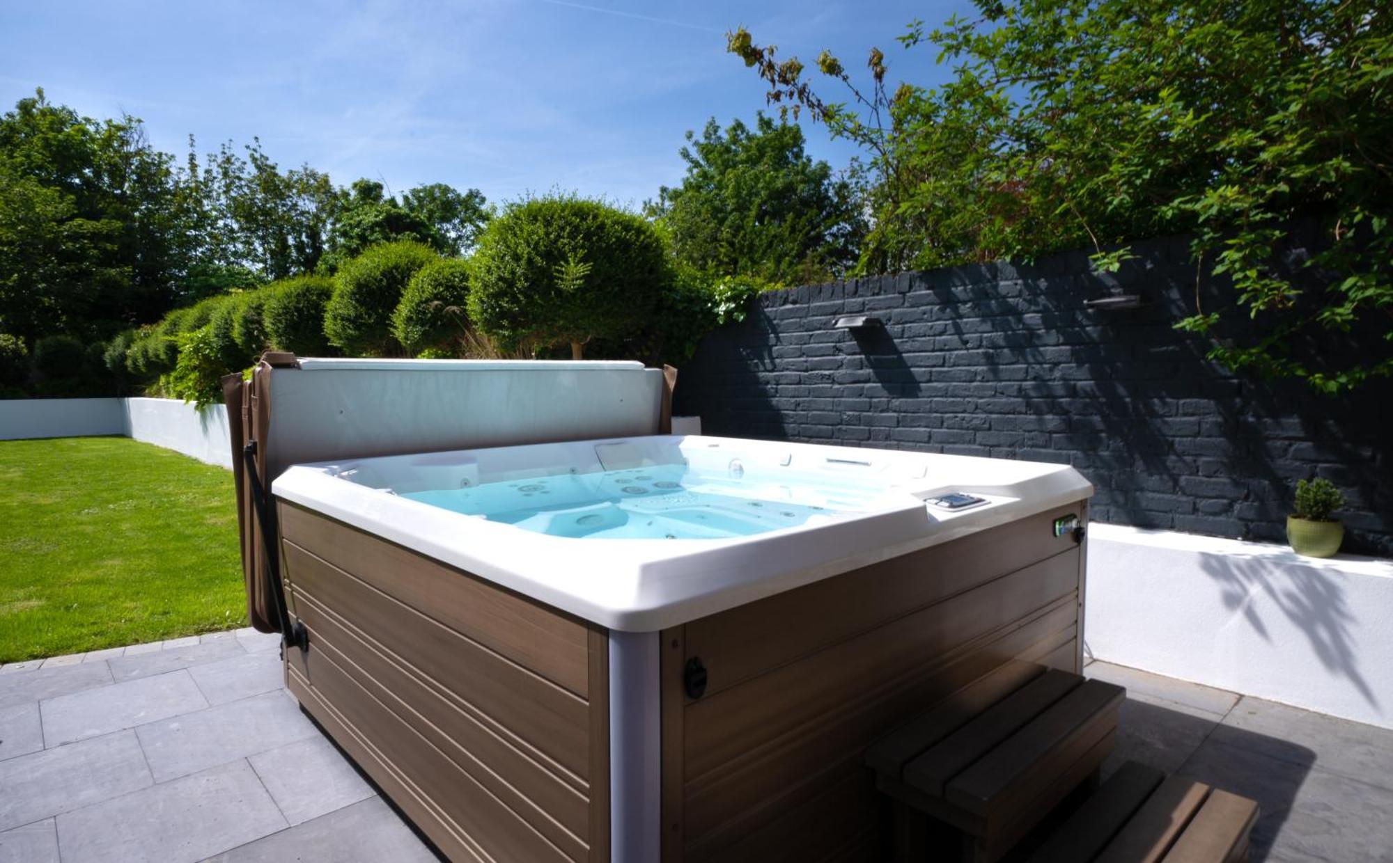 Dream House London With Gym, Cinema And Housekeeper Villa Ealing Exterior photo